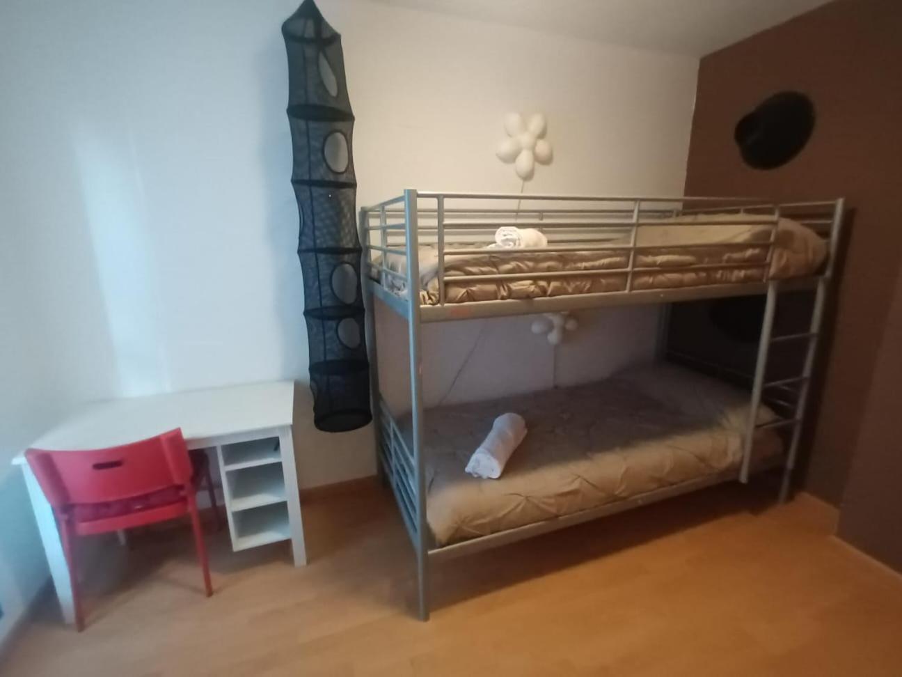 Camino Santiago Etxea Apartment Хака Екстериор снимка